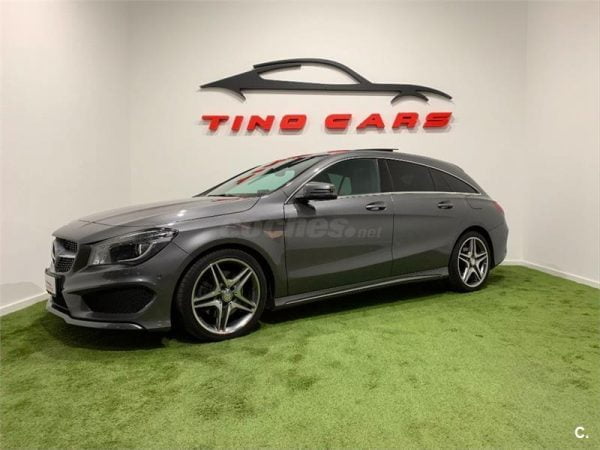 MERCEDES-BENZ Clase CLA CLA 220 d AMG Line Shooting Brake 5p.