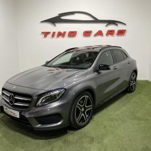MERCEDES-BENZ Clase GLA GLA 220 d 4MATIC AMG Line 5p.