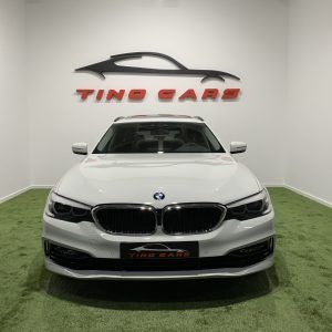 BMW Serie 3 320d Aut. TOURING 5p.
