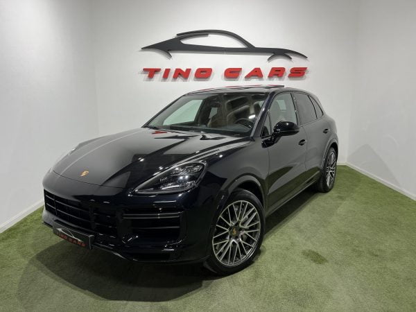 PORSCHE Cayenne Turbo